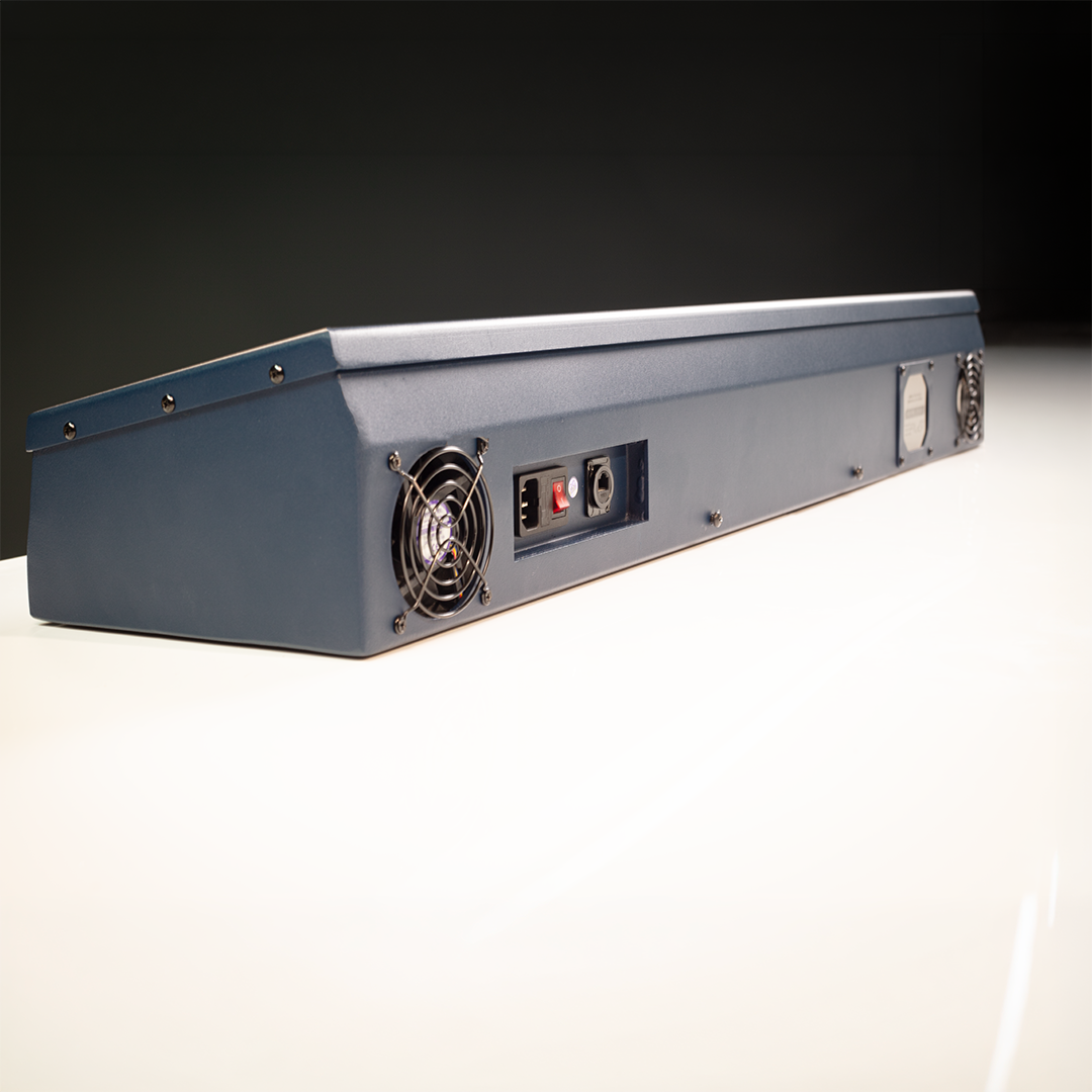APOGEE Launch Monitor by TruGolf